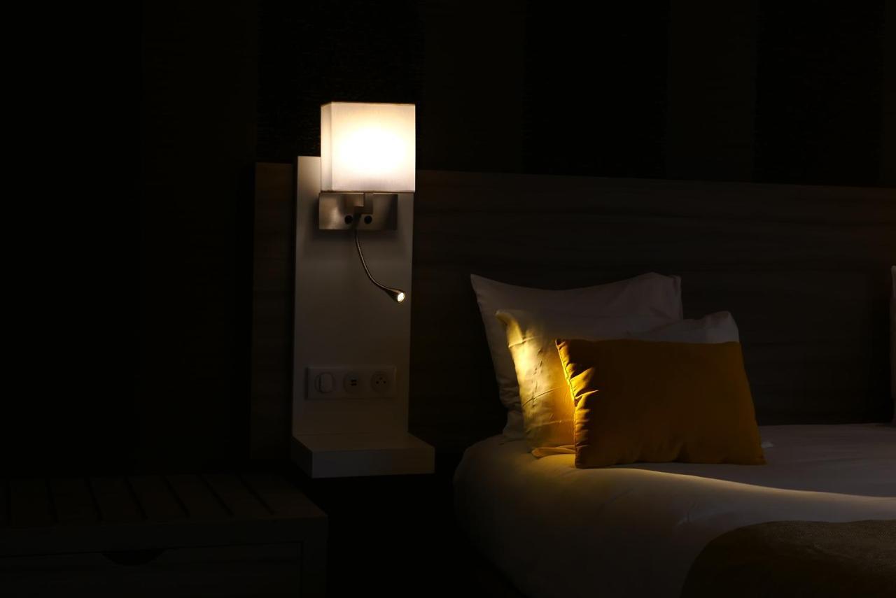 Contact Hotel Le Provencal Bordeaux Lac Buitenkant foto