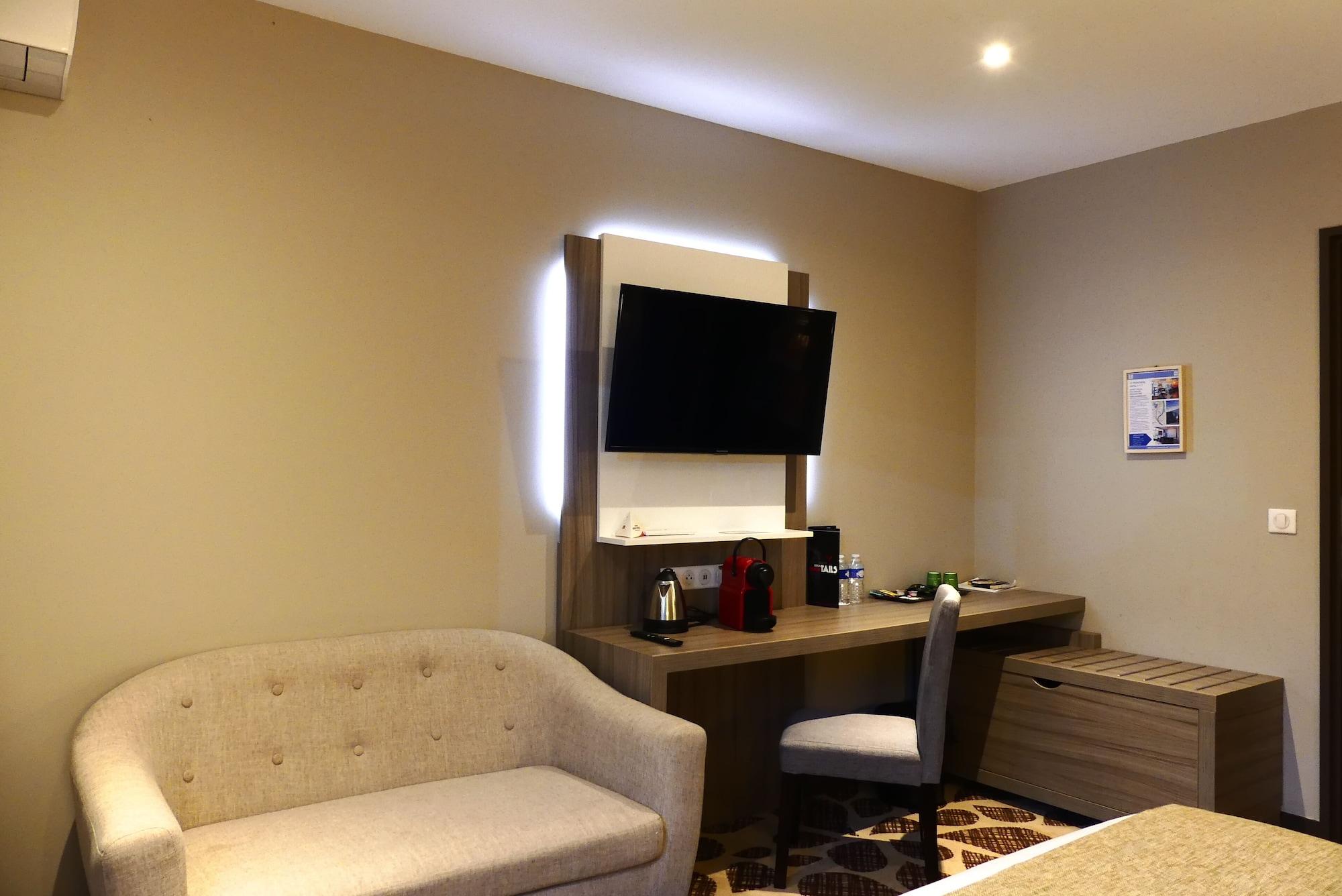 Contact Hotel Le Provencal Bordeaux Lac Buitenkant foto